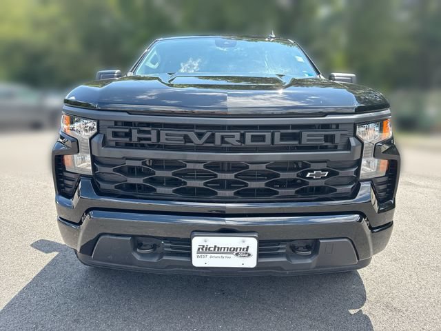 Used 2026 Chevrolet Silverado 1500 Custom w/ Turbomax Blackout Package AWD/4WD image 3