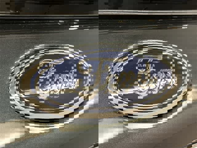 Certified 2022 Ford Explorer XLT w/ Equipment Group 202A image 31