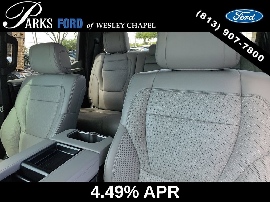 Used 2025 Toyota Tundra Limited AWD/4WD image 19