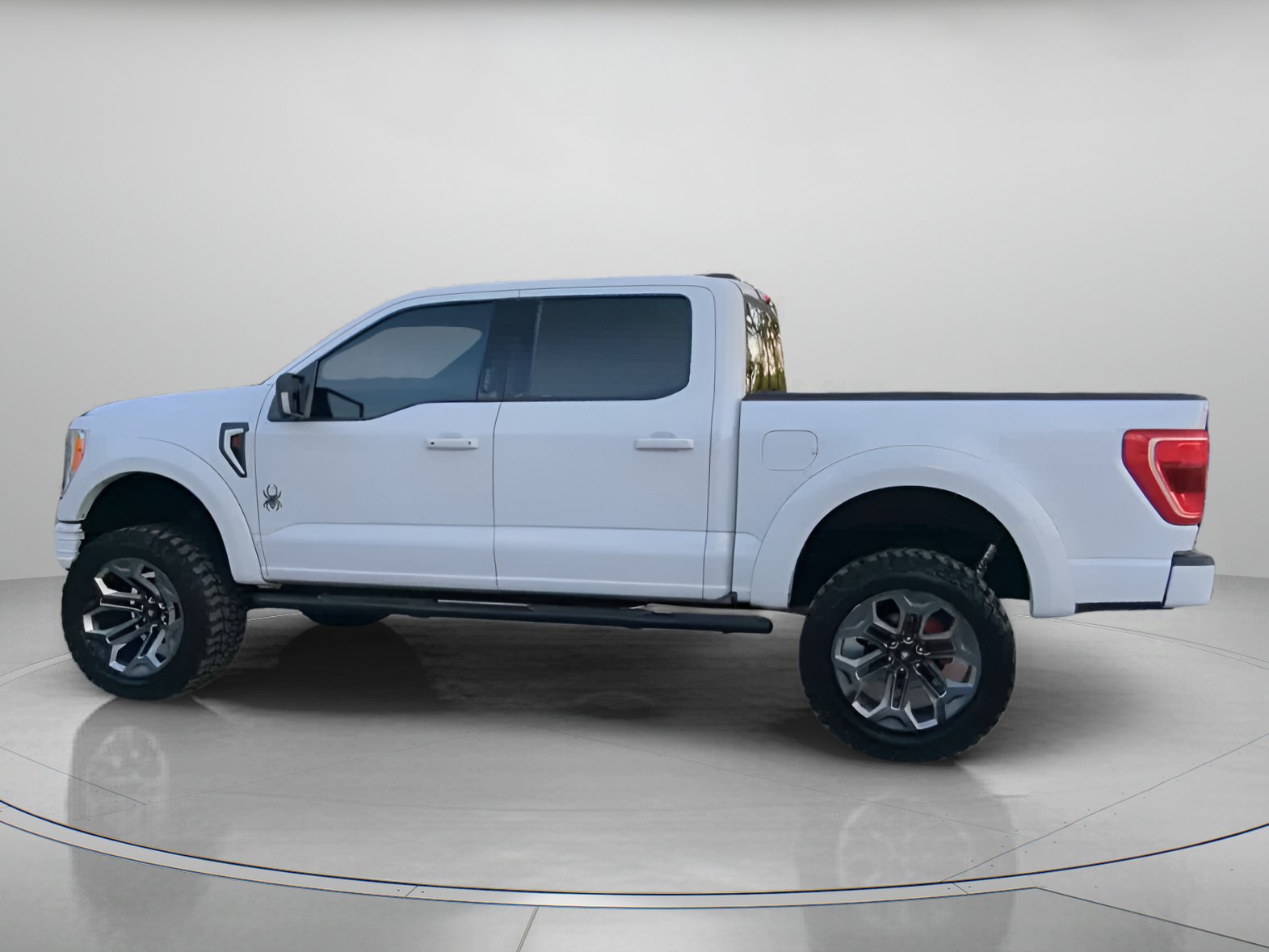 Certified 2021 Ford F150 XLT w/ Equipment Group 302A High AWD/4WD image 17
