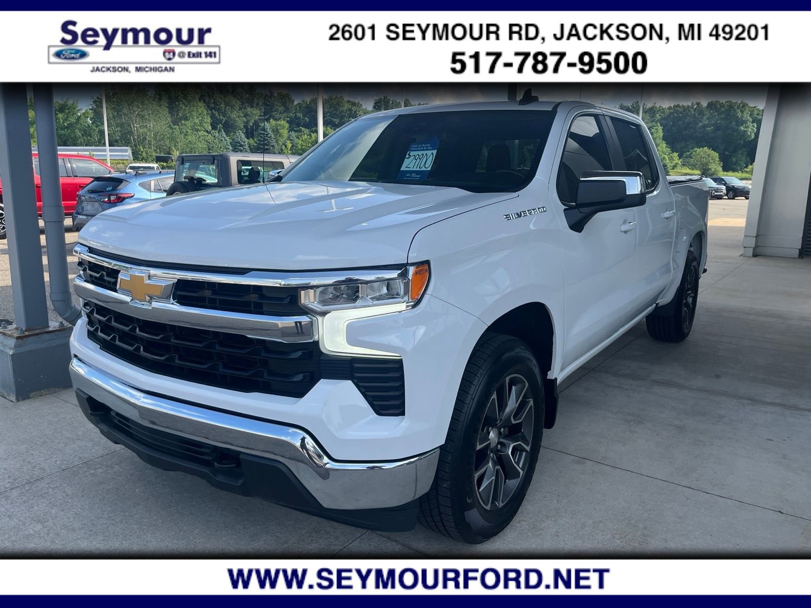 Used 2022 Chevrolet Silverado 1500 LT AWD/4WD image 1