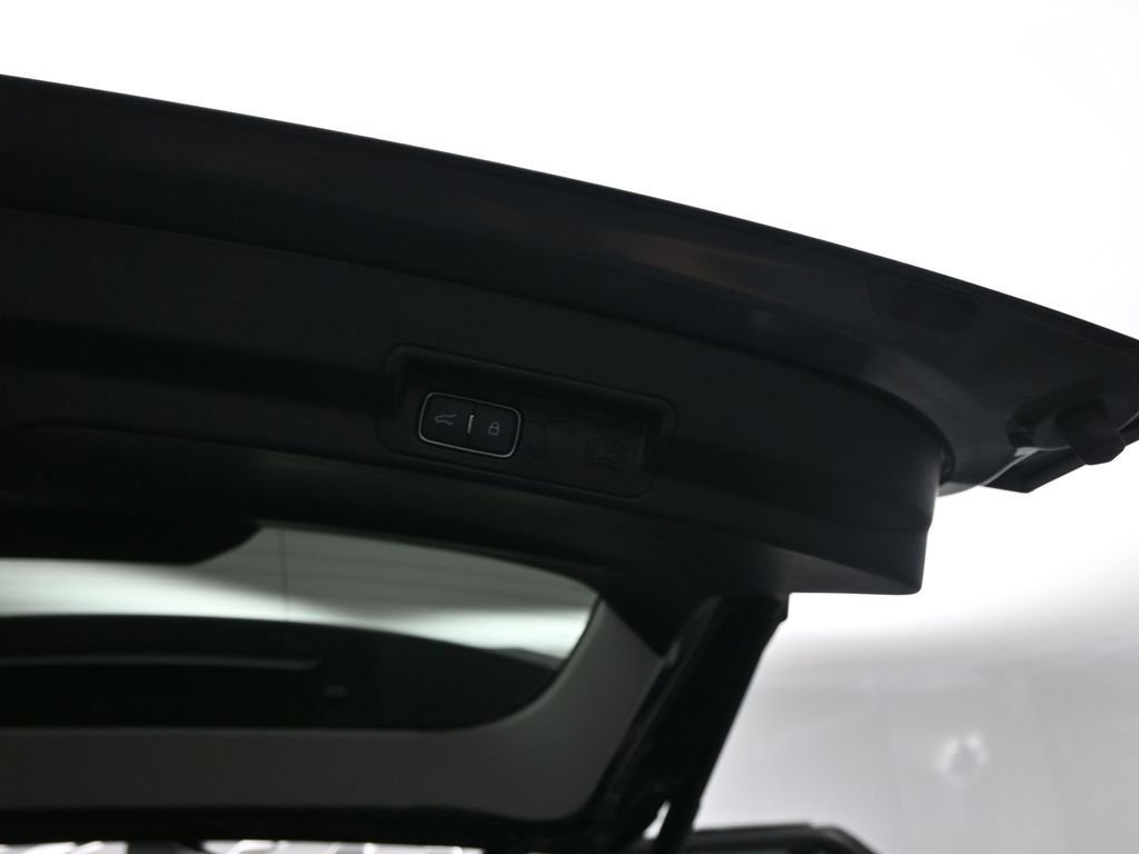 Certified 2025 Ford Explorer Active image 49