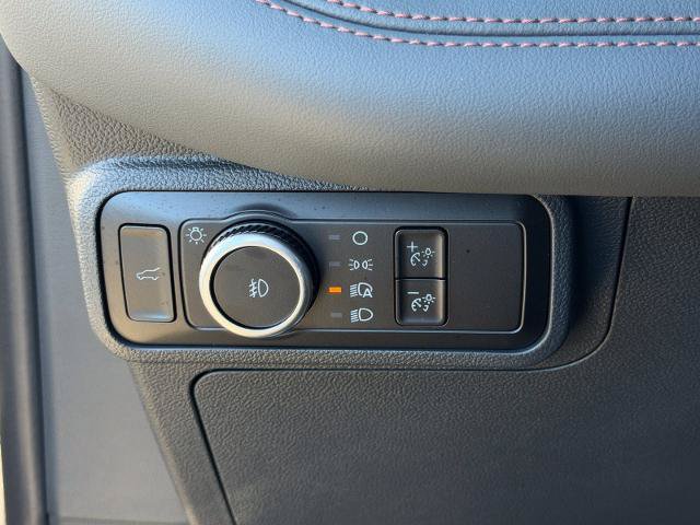 Certified 2025 Ford Explorer Active w/ Active Comfort Package AWD/4WD image 40