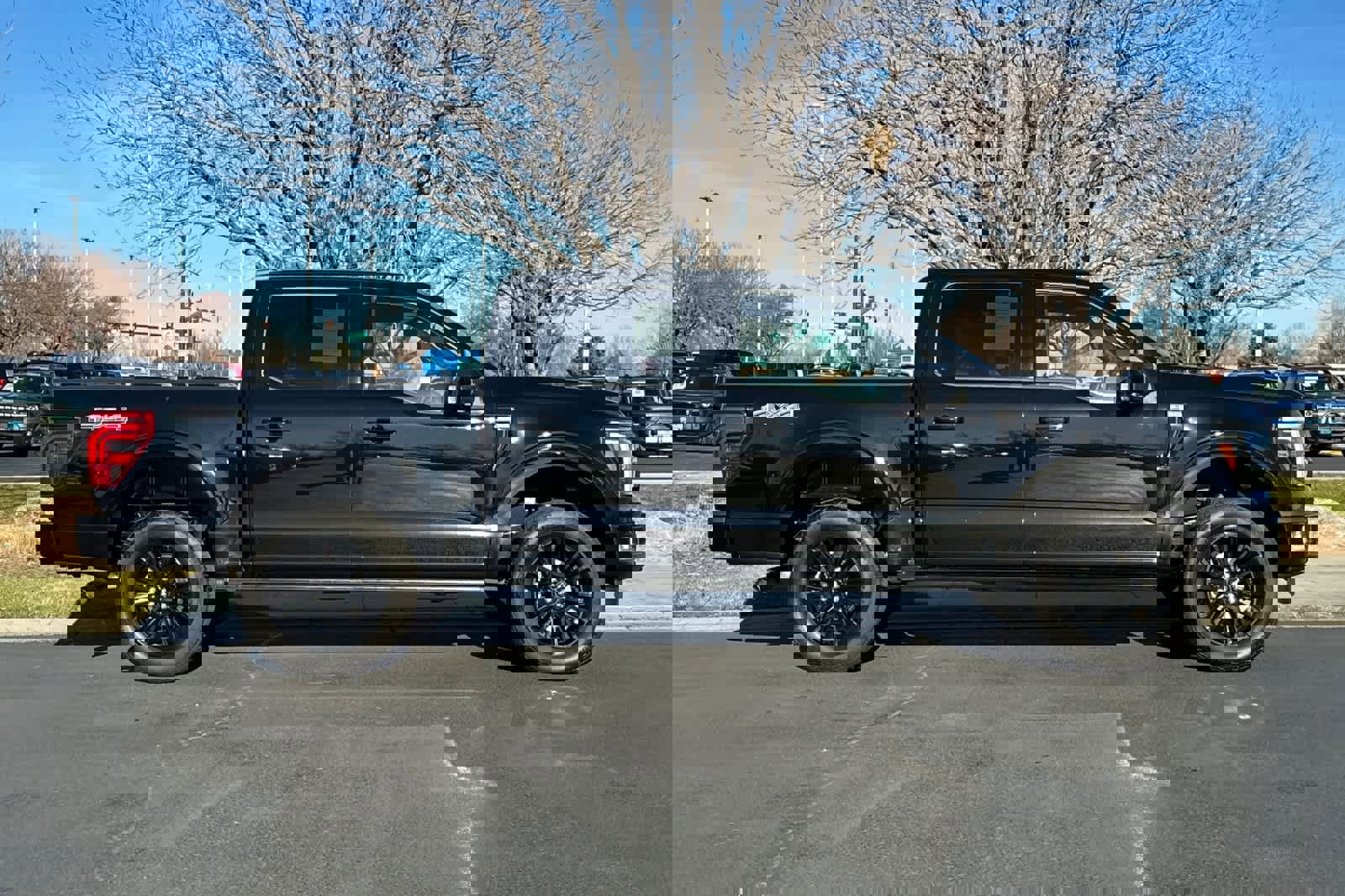 Certified 2024 Ford F150 Platinum w/ Equipment Group 702A High image 6