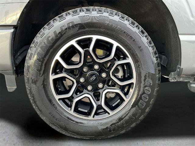 Certified 2022 Ford F150 XLT w/ Equipment Group 302A High image 35