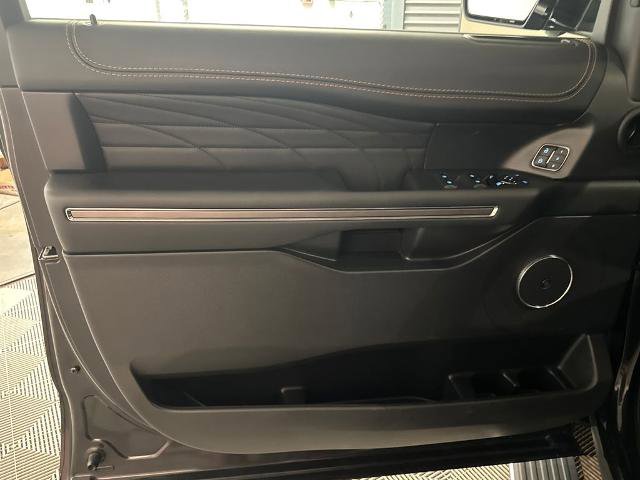 Certified 2023 Ford Expedition Max Platinum AWD/4WD image 17