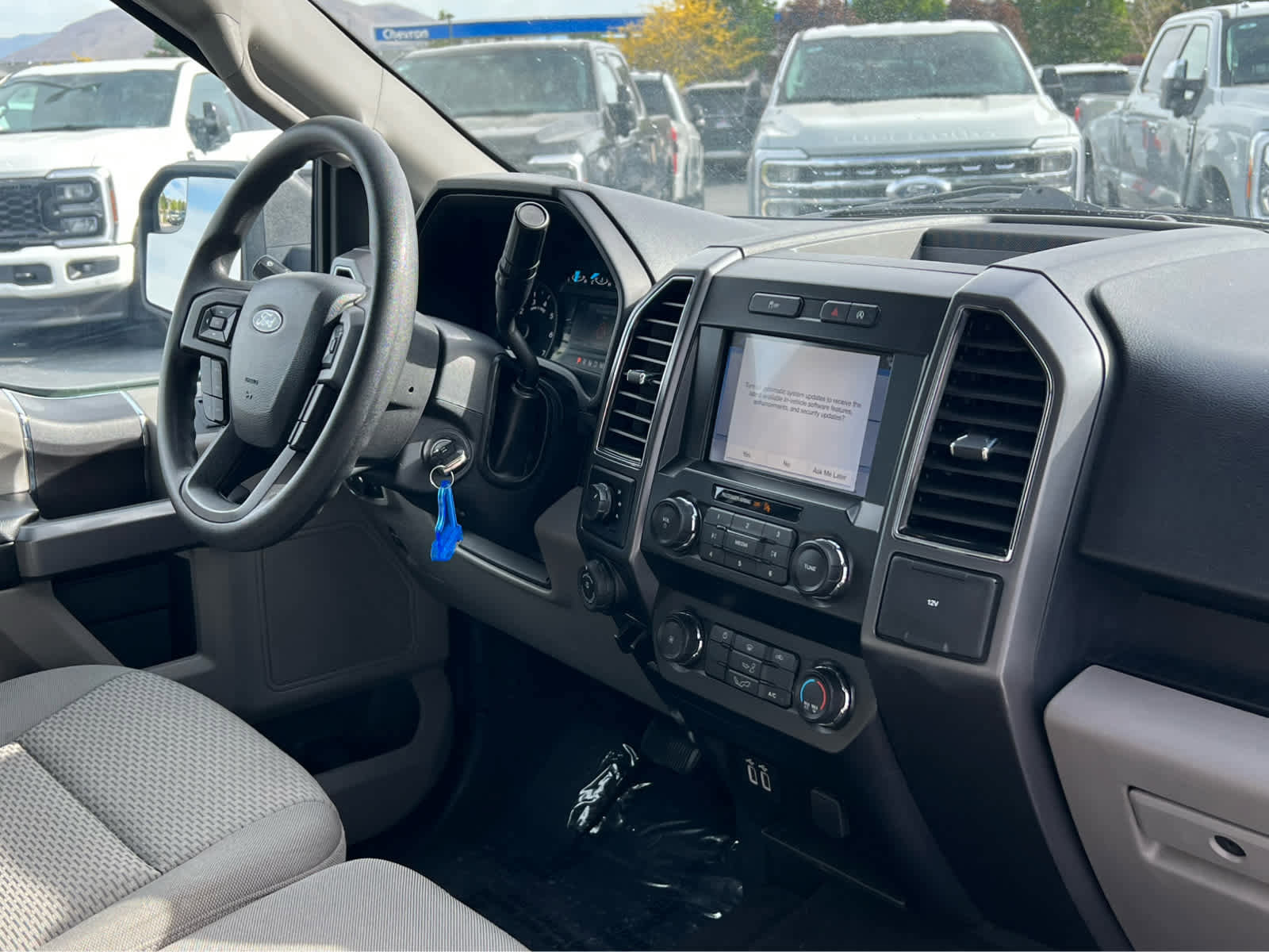Certified 2019 Ford F150 XLT w/ Trailer Tow Package AWD/4WD image 19