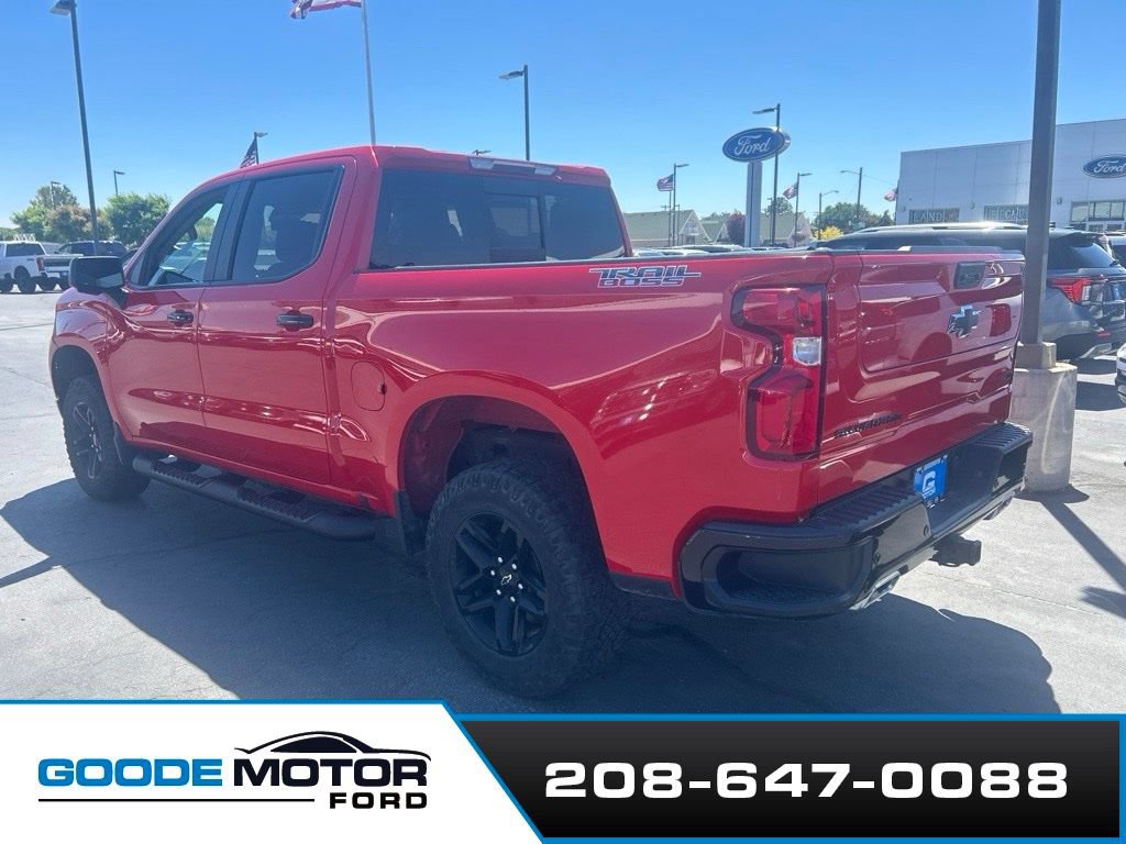 Used 2022 Chevrolet Silverado 1500 LT Trail Boss w/ Convenience Package II AWD/4WD image 4