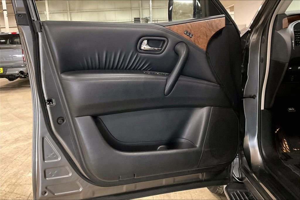 Used 2024 Nissan Armada SL image 22