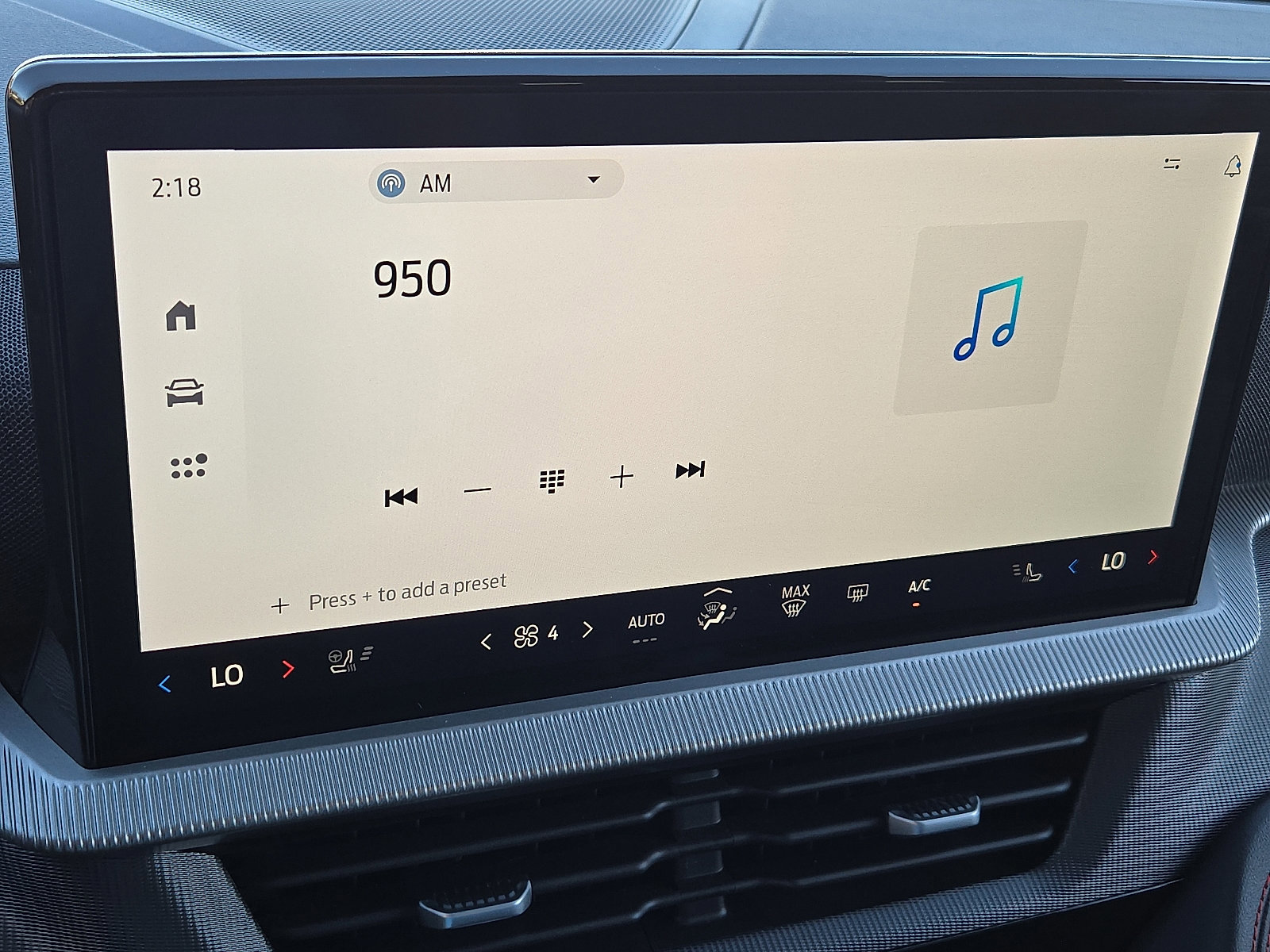 Certified 2025 Ford Explorer ST-Line w/ Premium Package image 17