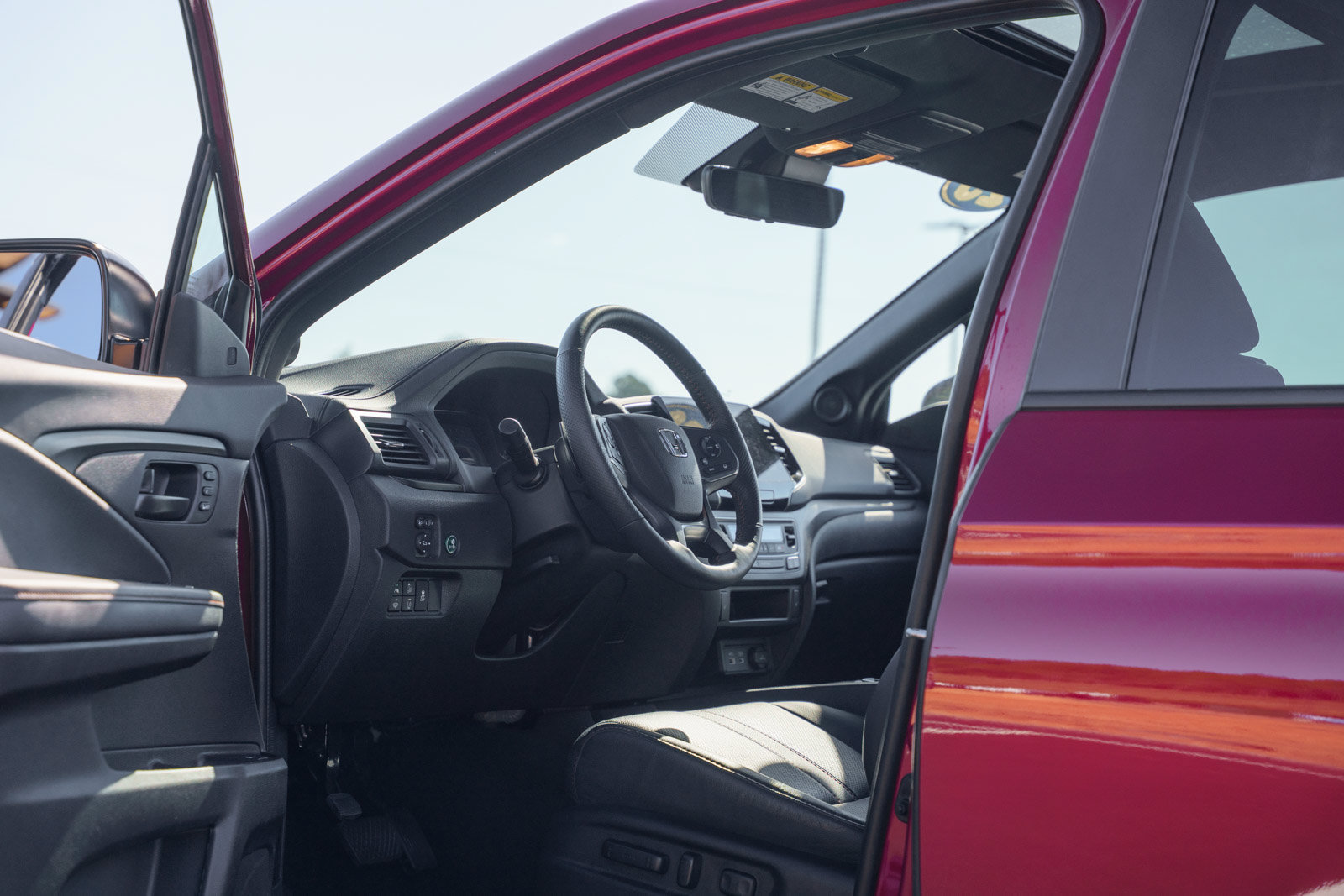Used 2025 Honda Passport TrailSport image 21