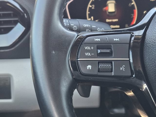 Used 2025 Honda Pilot Touring image 27