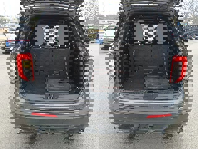 Certified 2023 Ford Explorer ST-Line w/ Class IV Trailer Tow Package image 26