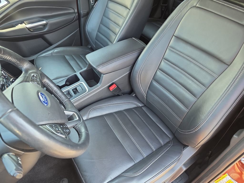 Certified 2018 Ford Escape Titanium w/ Ford Safe & Smart Package image 13