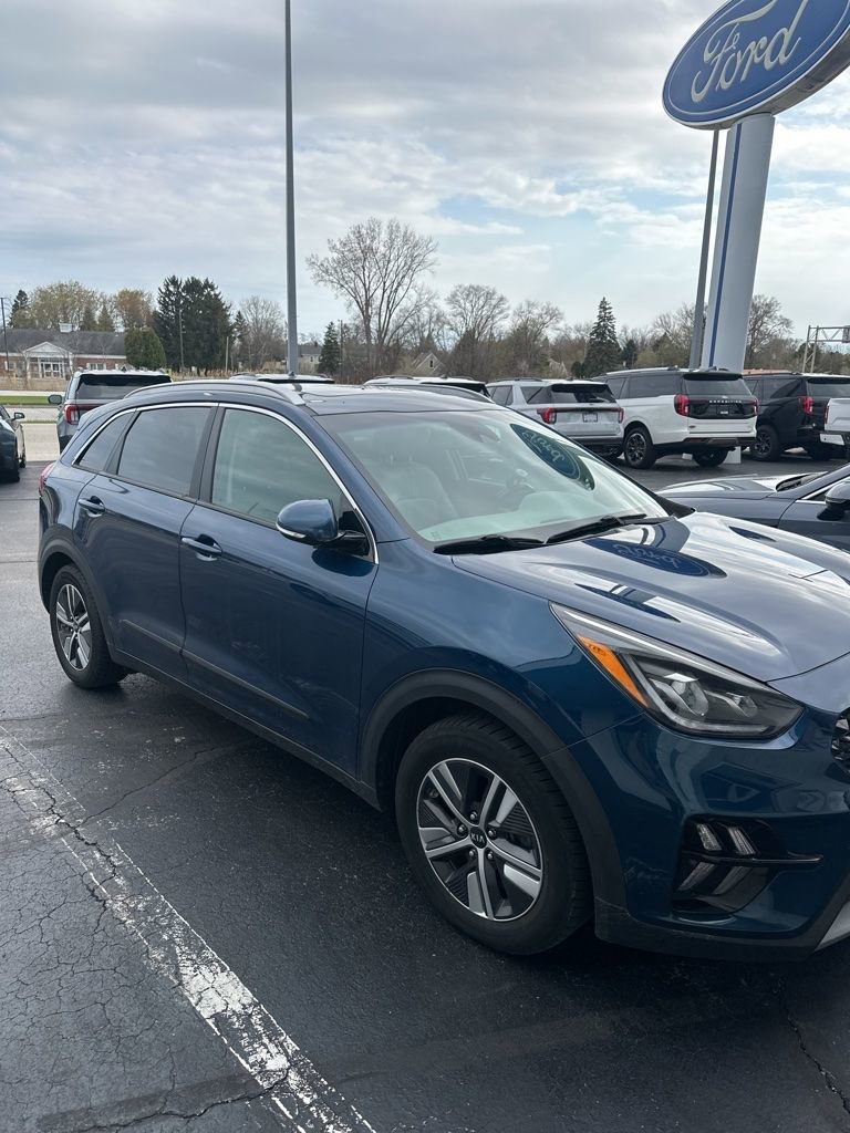 Used 2020 Kia Niro EX Premium FWD image 1