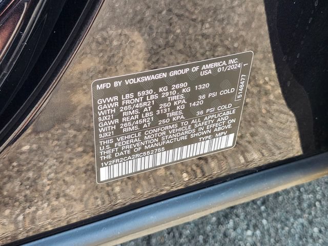 Used 2024 Volkswagen Atlas SEL Premium R-Line AWD/4WD image 37