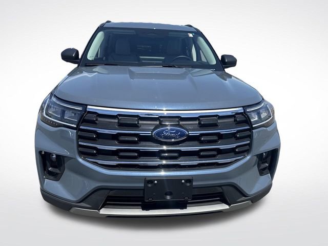 Certified 2025 Ford Explorer Active w/ Active Comfort Package AWD/4WD image 12