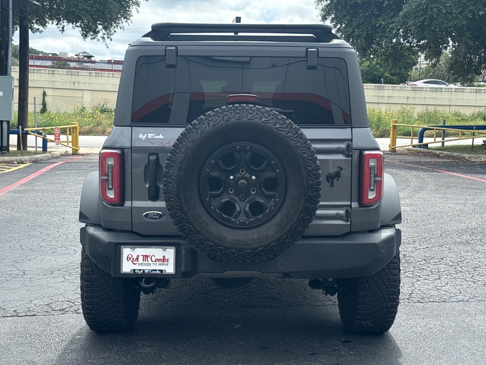 Certified 2023 Ford Bronco Wildtrak AWD/4WD image 7