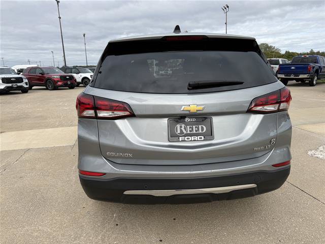 Used 2024 Chevrolet Equinox LT AWD/4WD image 8