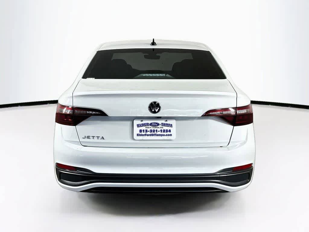 Used 2024 Volkswagen Jetta Sport FWD image 5
