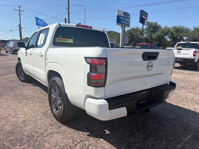 Used 2025 Nissan Frontier SV RWD image 28
