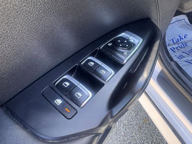 Used 2022 Kia K5 GT-Line FWD image 18