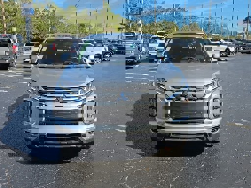 Used 2025 Mitsubishi Outlander Sport ES image 9