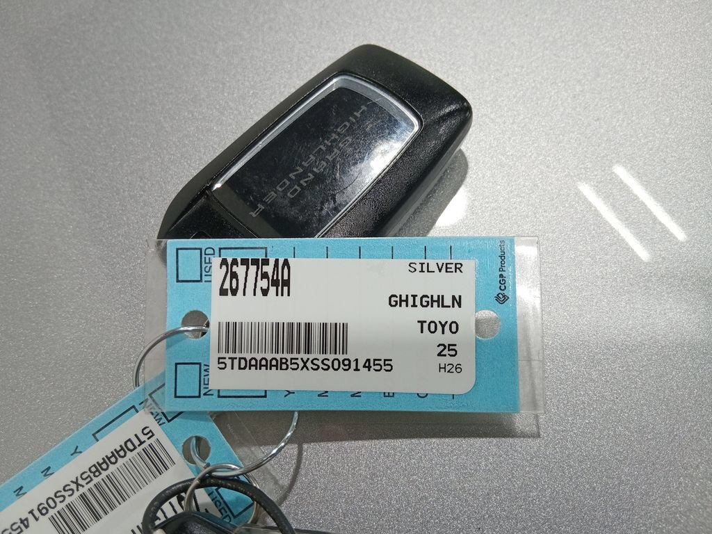 Used 2025 Toyota Grand Highlander AWD image 28