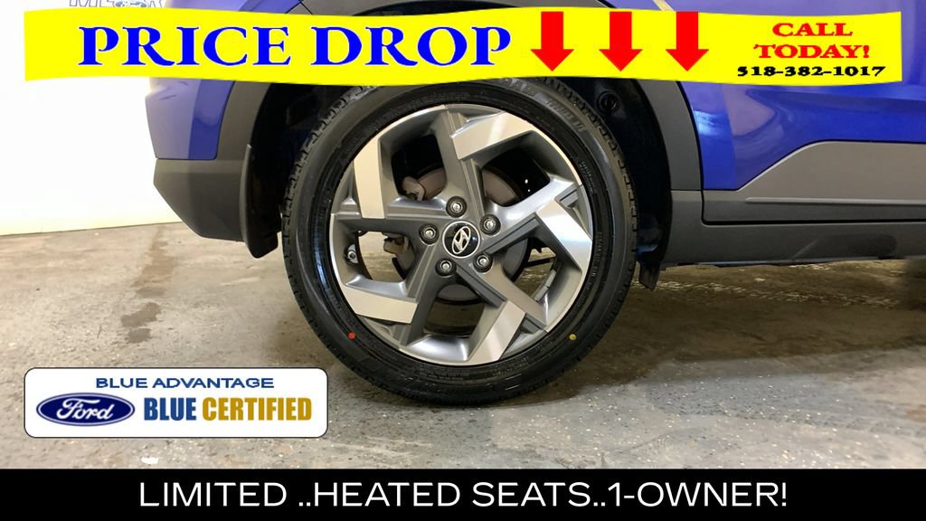 Used 2024 Hyundai Venue Limited FWD image 14