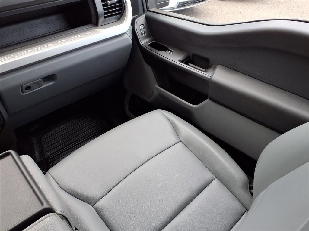 Certified 2024 Ford F550 4x4 Crew Cab Super Duty image 10