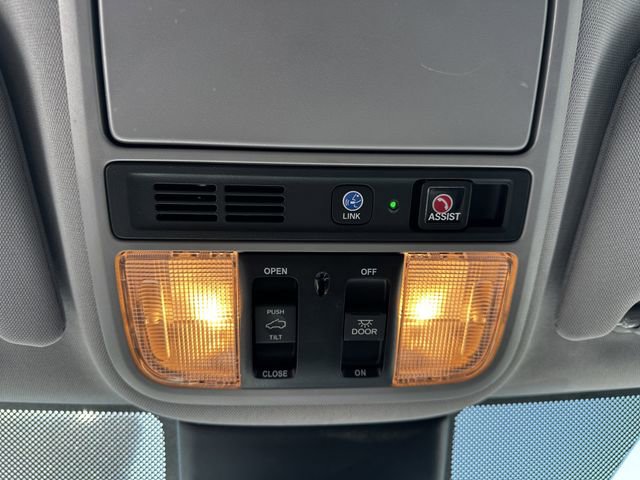 Used 2023 Honda Odyssey Elite image 26