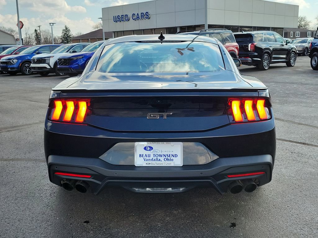Certified 2025 Ford Mustang GT Premium image 4