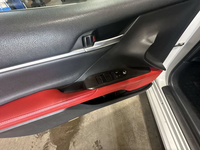 Used 2022 Toyota Camry XSE AWD/4WD image 19