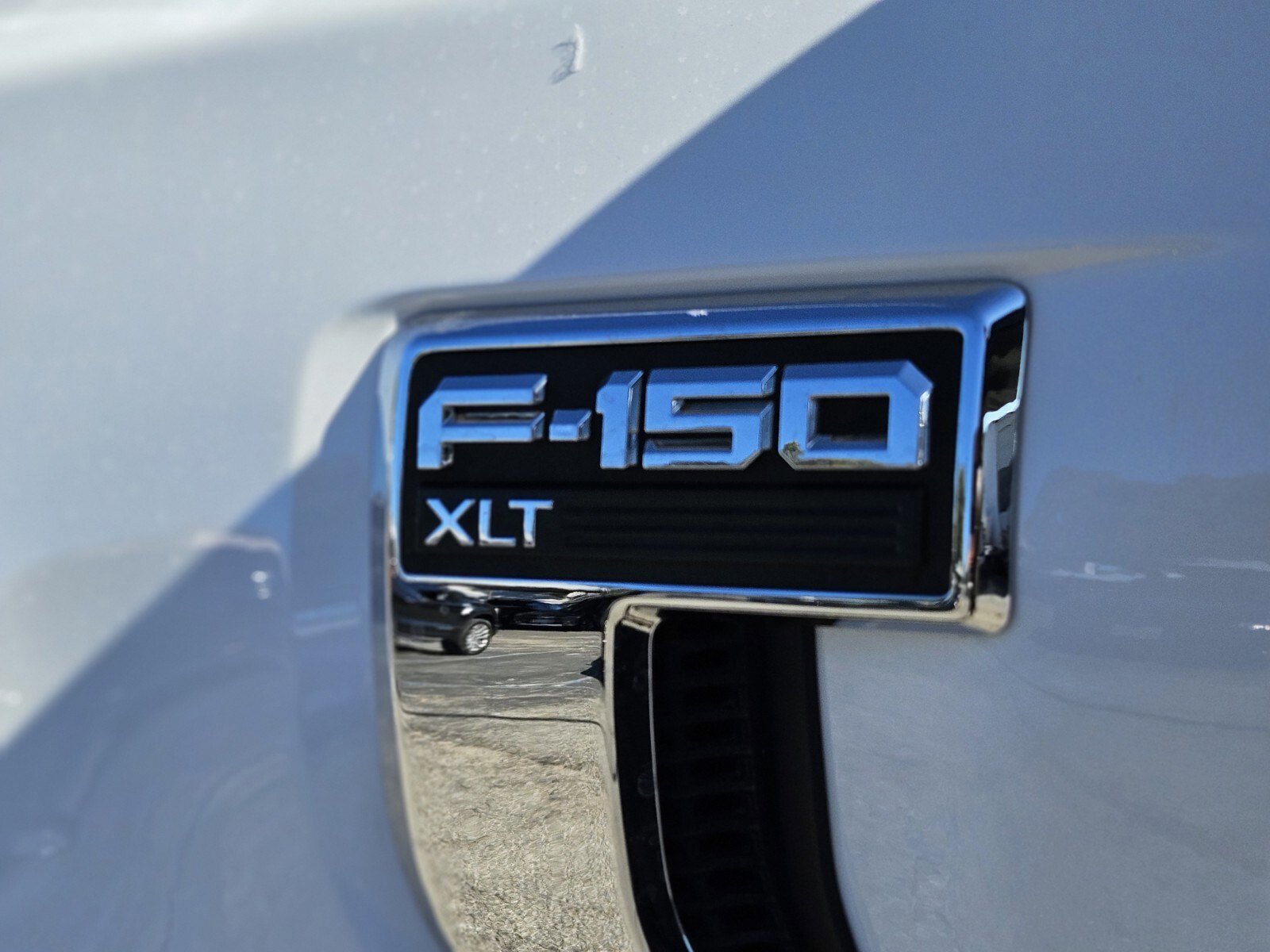 Certified 2022 Ford F150 XLT w/ Equipment Group 302A High image 11