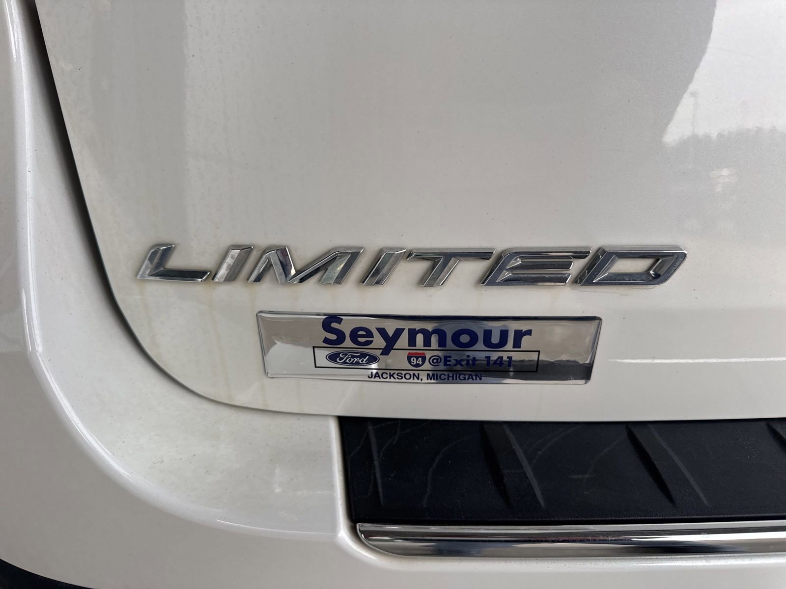 Certified 2023 Ford Explorer Limited w/ Limited Technology Package image 15