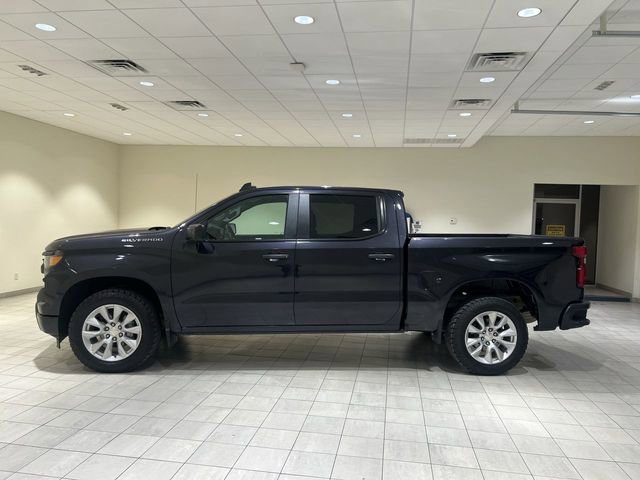Used 2022 Chevrolet Silverado 1500 Custom w/ LPO, Dark Essentials Package image 6