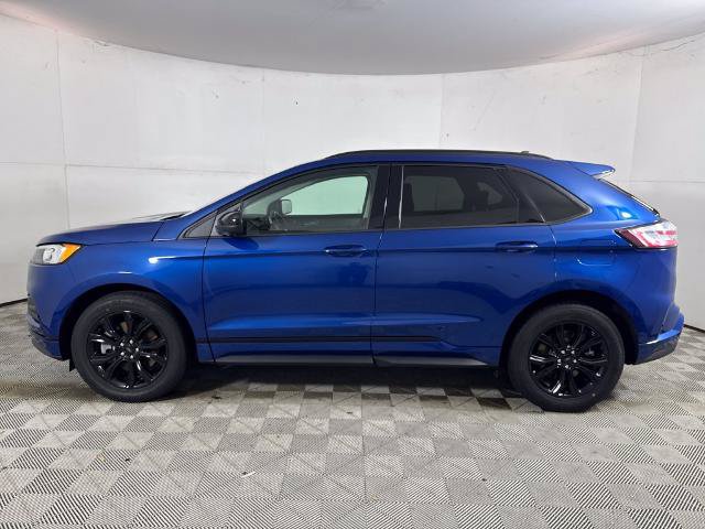 Certified 2024 Ford Edge SE w/ Black Appearance Package AWD/4WD image 7