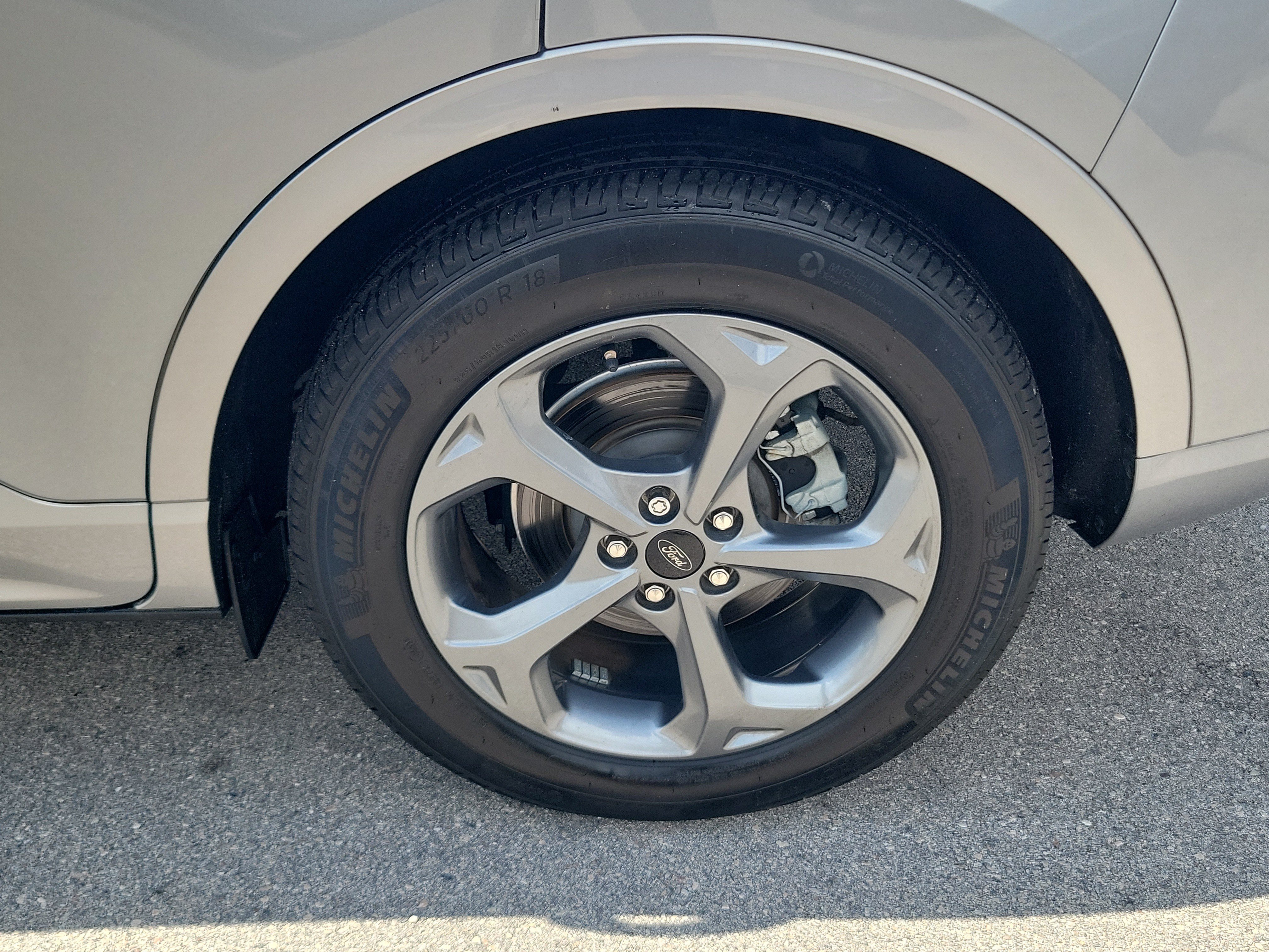 Certified 2024 Ford Escape ST-Line w/ Tech Pack #1 FWD image 30