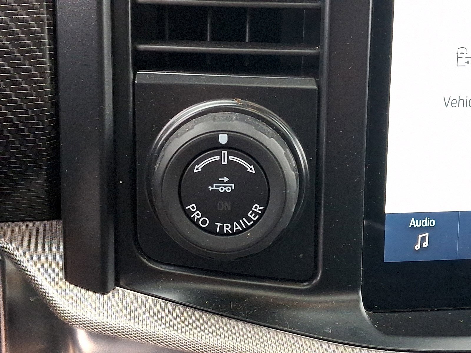 Certified 2022 Ford F150 Raptor w/ Equipment Group 801A High image 23