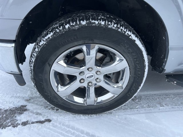 Certified 2022 Ford F150 XLT w/ Equipment Group 302A High image 9