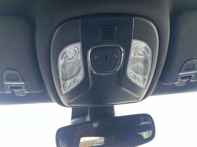 Used 2024 Jeep Compass Latitude AWD/4WD image 22