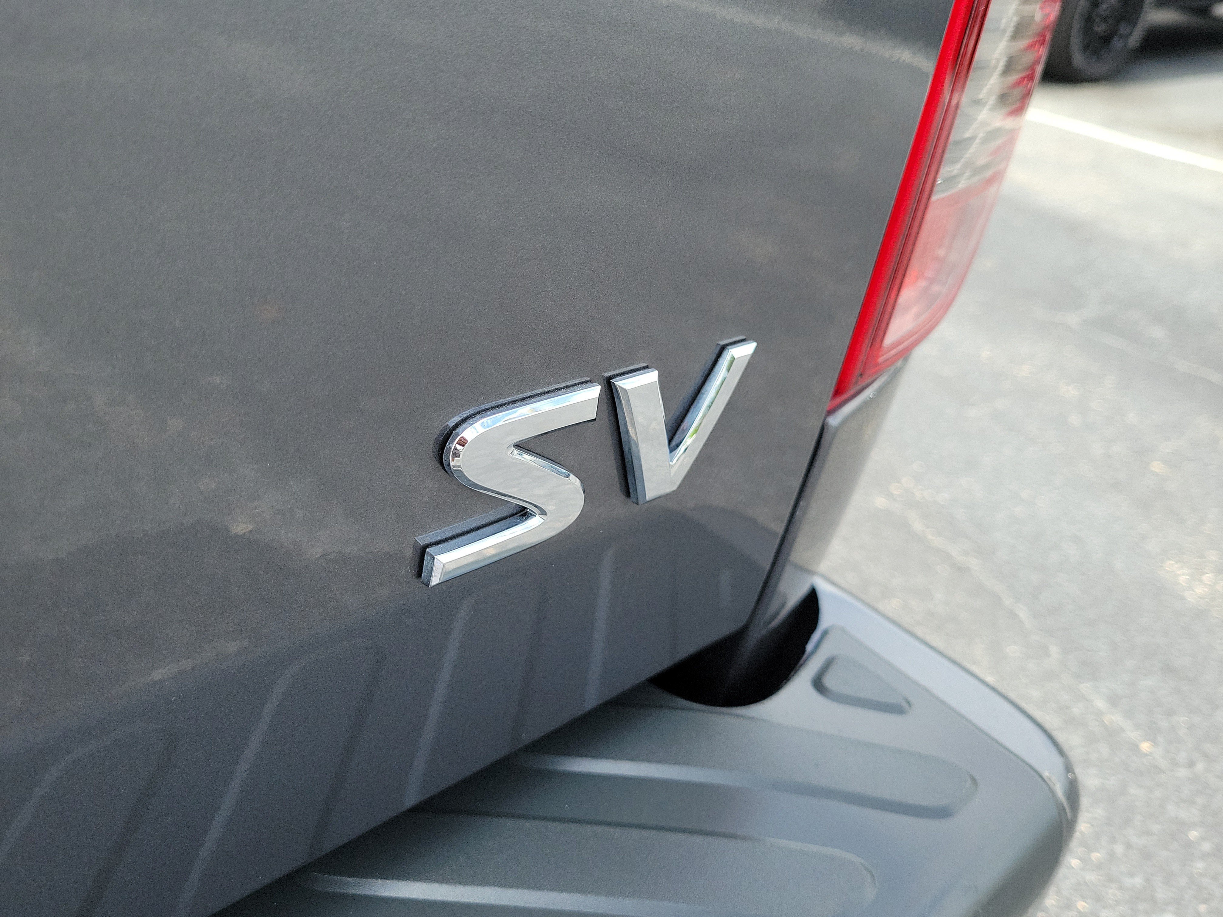 Used 2021 Nissan Frontier SV RWD image 10