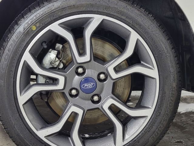 Certified 2020 Ford EcoSport SES w/ SES Black Appearance Package image 10