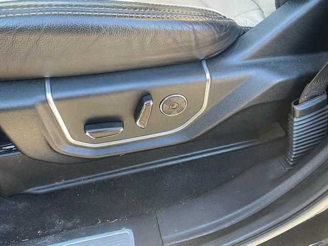 Certified 2020 Ford F450 Limited w/ FX4 Off-Road Package image 12