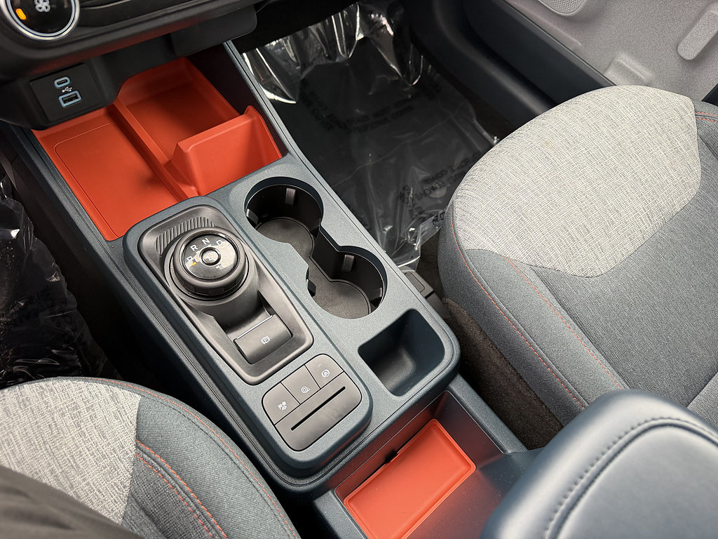 Certified 2023 Ford Maverick XLT FWD image 16