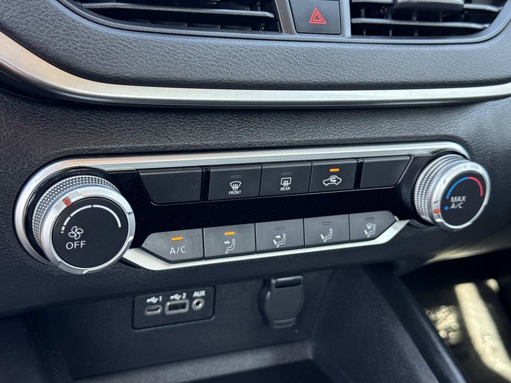 Used 2021 Nissan Altima 2.5 SR image 14