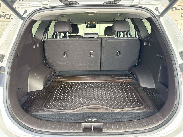 Used 2020 Hyundai Santa Fe SEL w/ Convenience Package FWD image 11