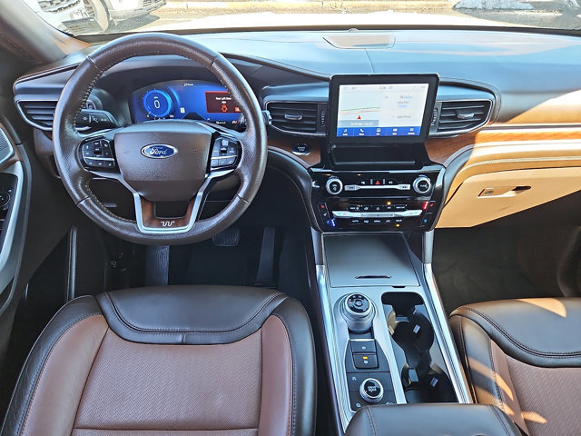 Certified 2023 Ford Explorer King Ranch w/ Class IV Trailer Tow Package image 16