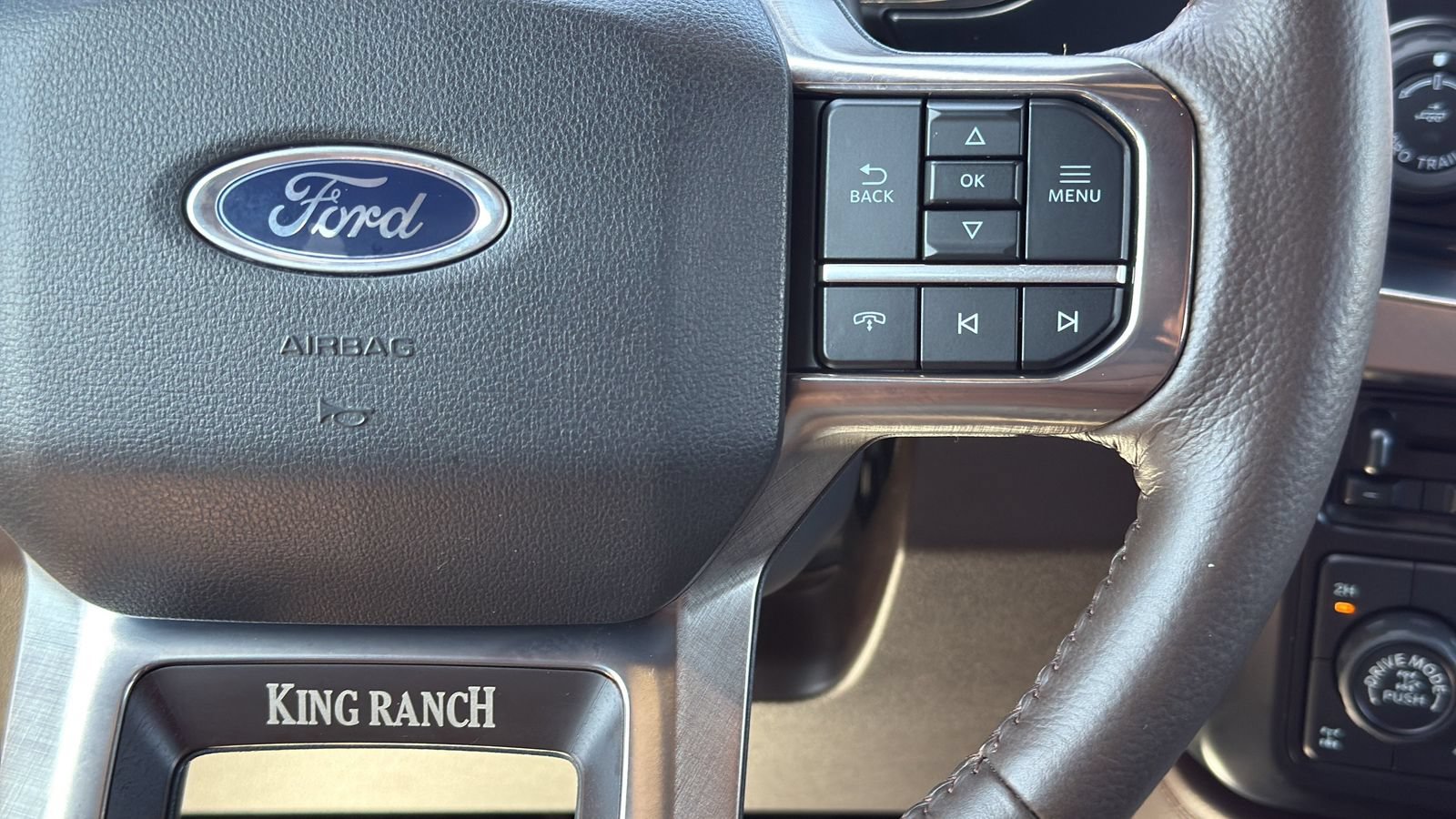 Certified 2024 Ford F250 King Ranch w/ Tremor Off-Road Package AWD/4WD image 16
