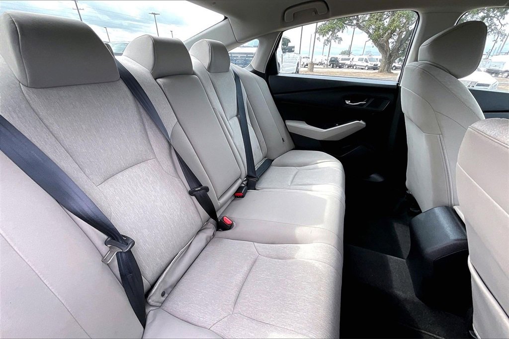 Used 2023 Honda Accord LX image 22